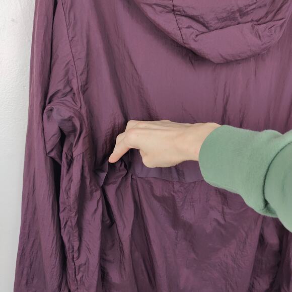 Lululemon lab Packable Anorak Pelt Jacket Mens Large Purple Hooded Poncho Vented - Picture 4 of 9
